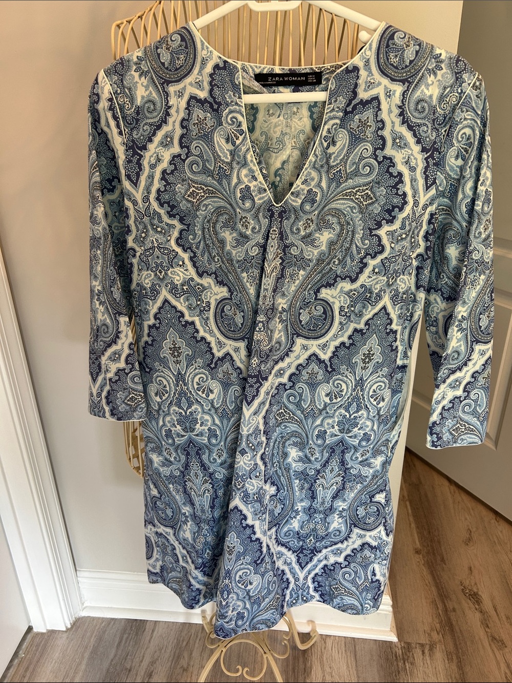 Zara Paisley V-Neck Tunic in Blue and White